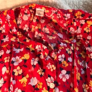 Old Navy cap sleeve blouse, Large